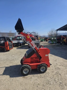 Мини челни товарачи Bobcat Бензинов, двуцилиндров., снимка 6