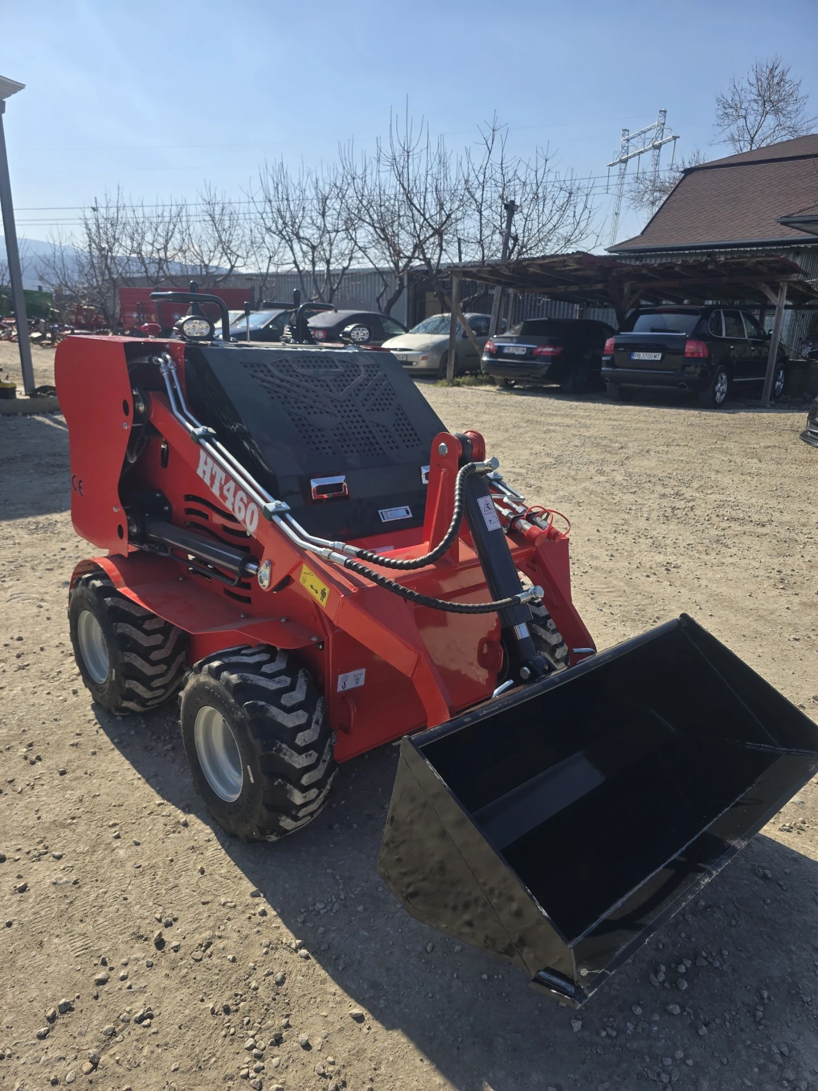 Мини челни товарачи Bobcat Бензинов, двуцилиндров.