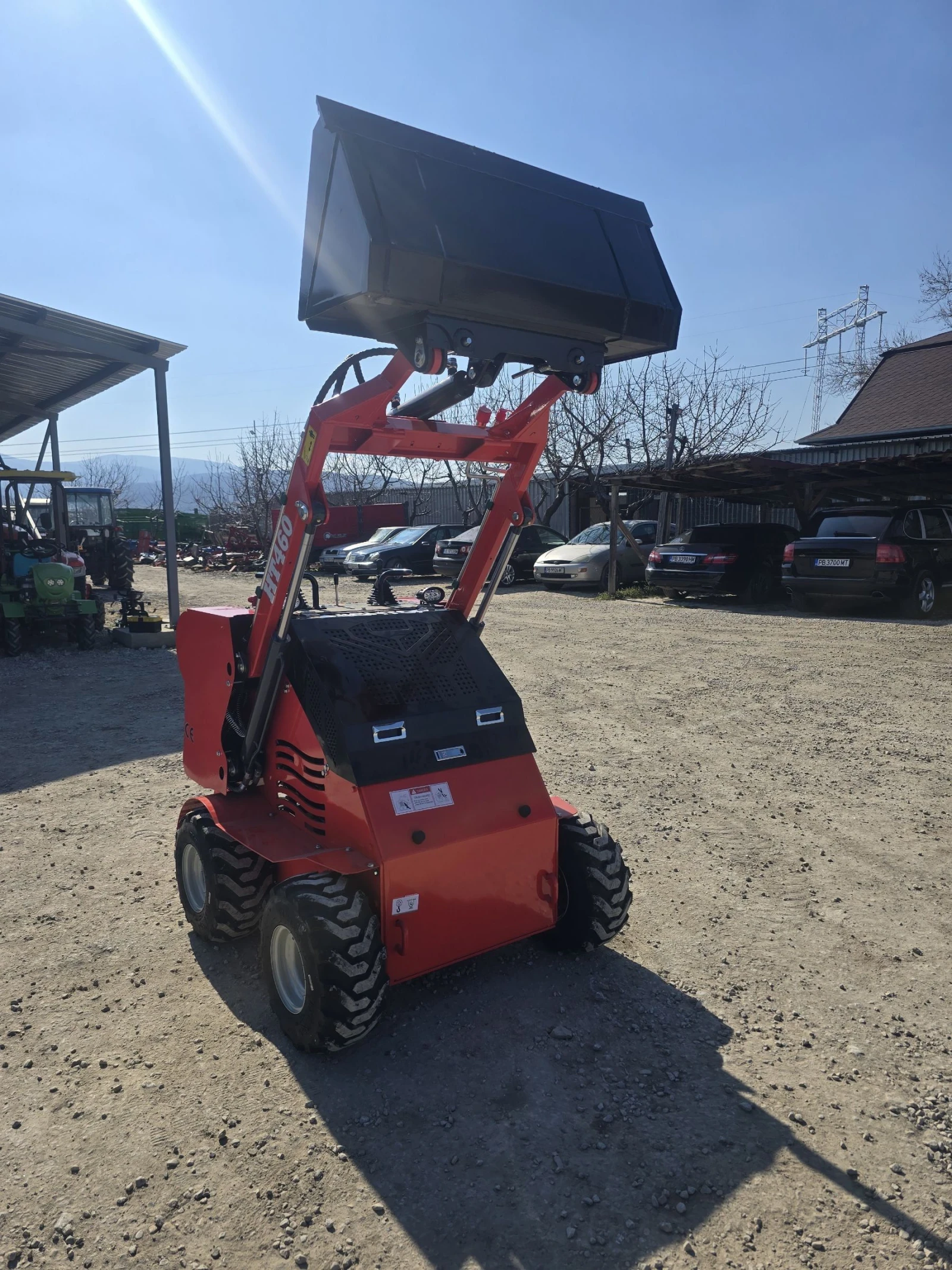 Мини челни товарачи Bobcat Бензинов, двуцилиндров. - изображение 9