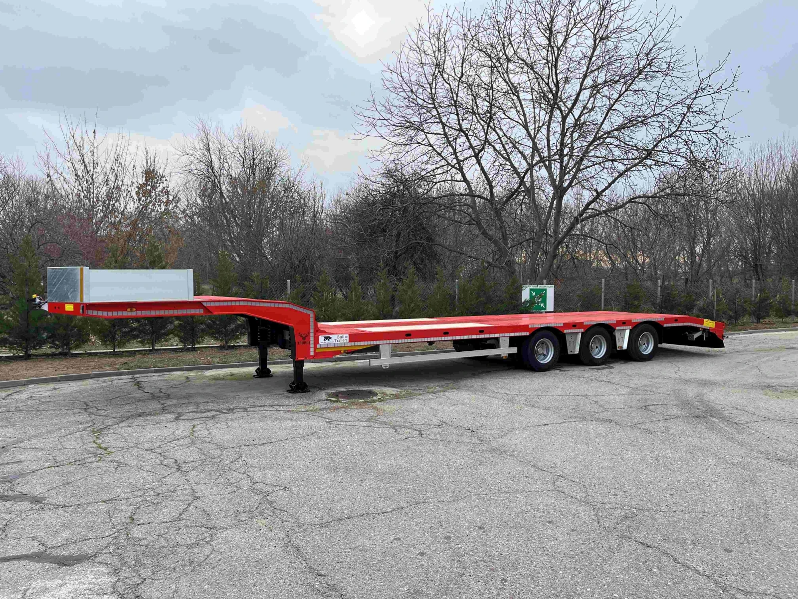 Полуремарке BULL TRAILERS TAURUS, снимка 2 - Ремаркета - 56369877