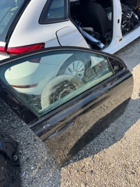 Peogeot 308 2014-2018г предно дясно стъкло , снимка 3