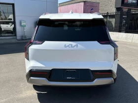 Kia EV9 AWD* LAND* 99.8kW, снимка 3