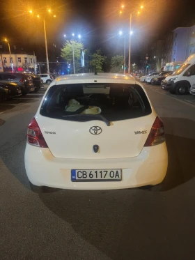 Toyota Yaris, снимка 2