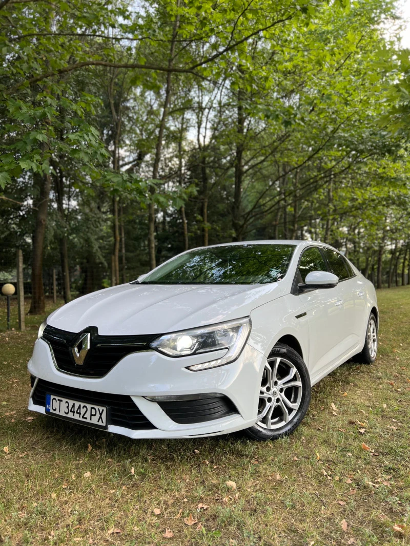 Renault Megane 1.6* 115* ГАЗ , снимка 1 - Автомобили и джипове - 46485875