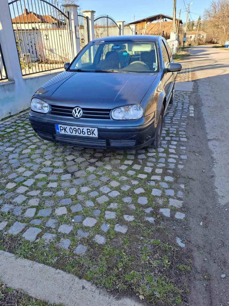 VW Golf 4, снимка 2 - Автомобили и джипове - 48074407