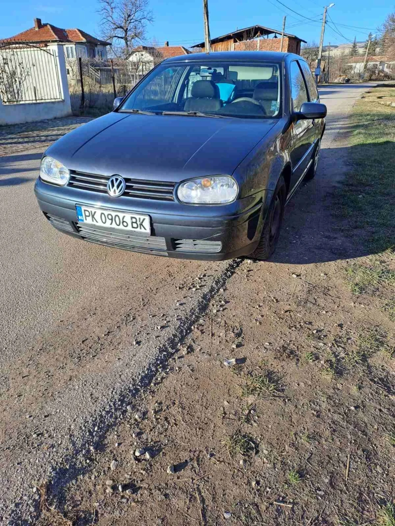 VW Golf 4, снимка 1 - Автомобили и джипове - 48074407