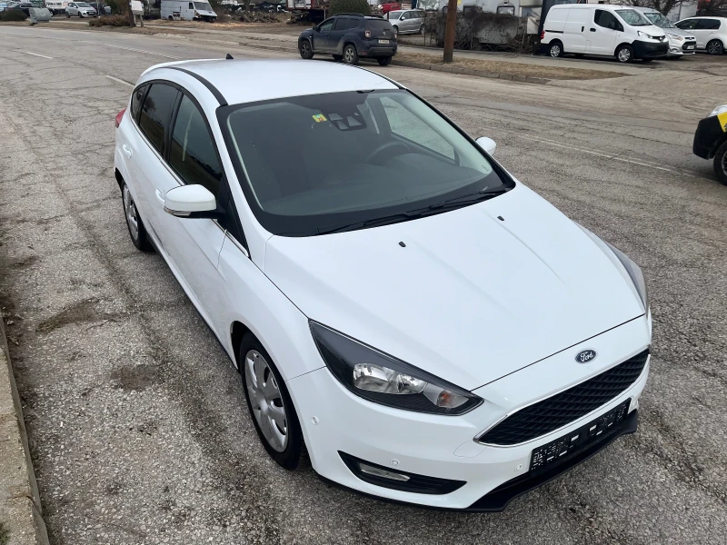 Ford Focus 1.0 Turbo Top, снимка 7 - Автомобили и джипове - 48625065