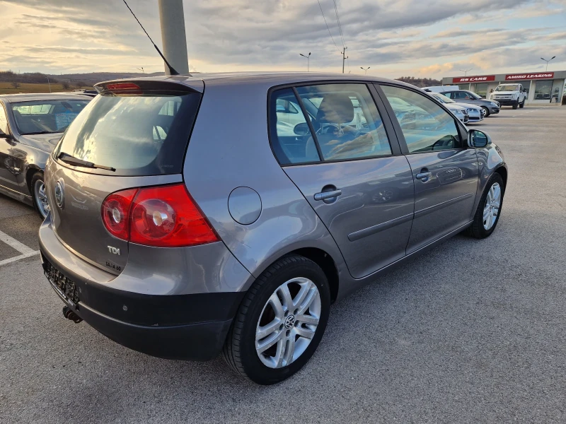 VW Golf 1.9 TDI , снимка 4 - Автомобили и джипове - 48921477