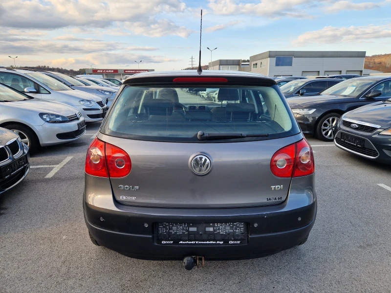 VW Golf 1.9 TDI , снимка 6 - Автомобили и джипове - 48921477