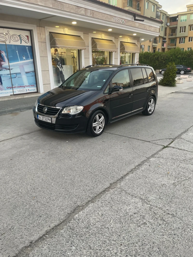 VW Touran, снимка 2 - Автомобили и джипове - 48986217