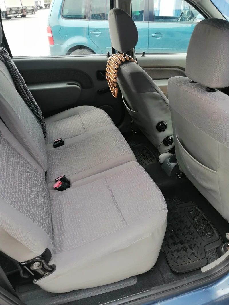Dacia Logan, снимка 10 - Автомобили и джипове - 52252488