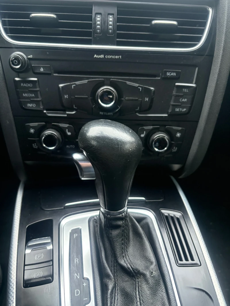 Audi A4, снимка 10 - Автомобили и джипове - 51148364