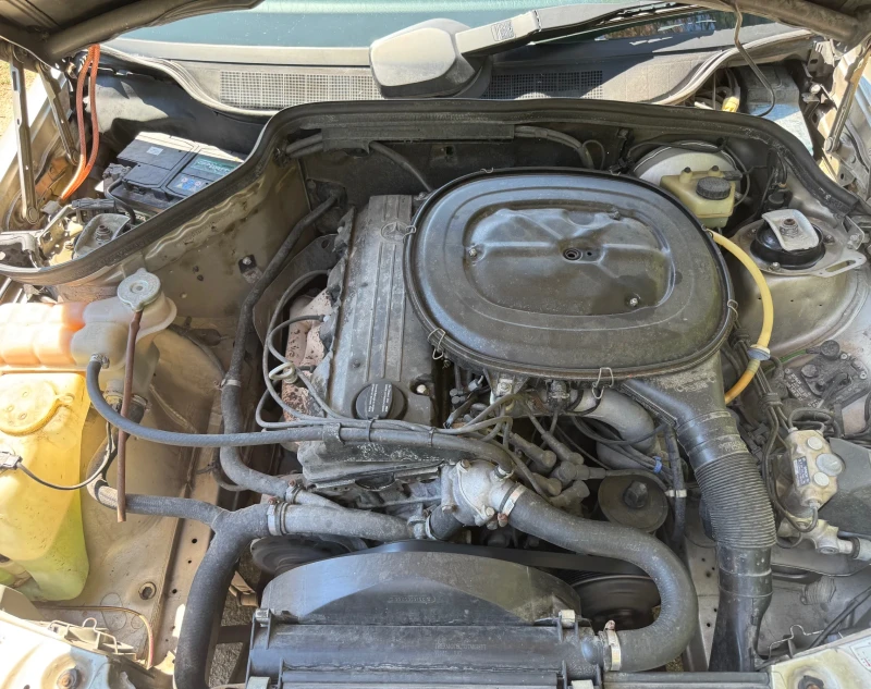 Mercedes-Benz 190 2.0 , снимка 5 - Автомобили и джипове - 52259880