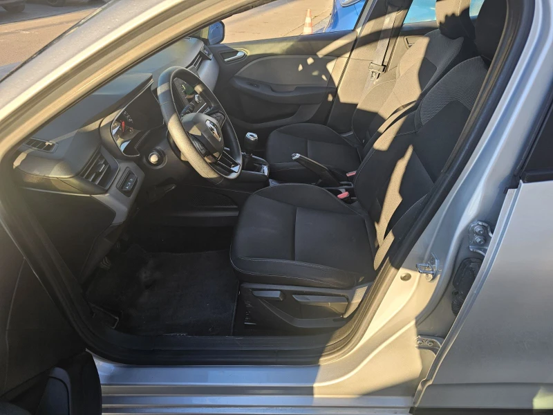 Renault Clio 1.0 TCe 75, снимка 12 - Автомобили и джипове - 52243628