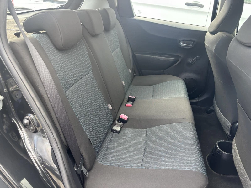 Toyota Yaris  1.4, Нов внос, снимка 11 - Автомобили и джипове - 52350436