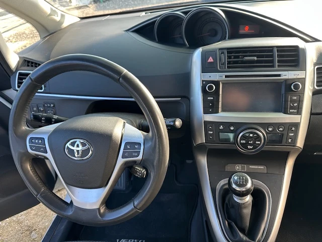 Toyota Verso 1.6 d4d 112 кс - изображение 9