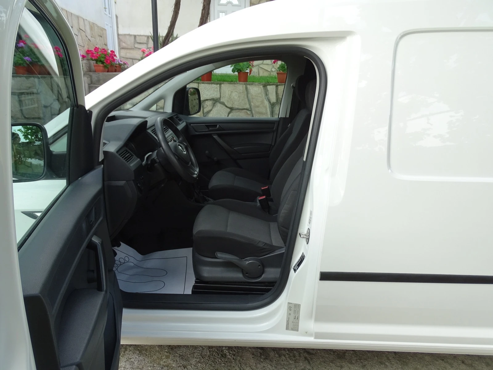 VW Caddy 2.0 KLIMA N1 MAXI  EURO 6  - изображение 8