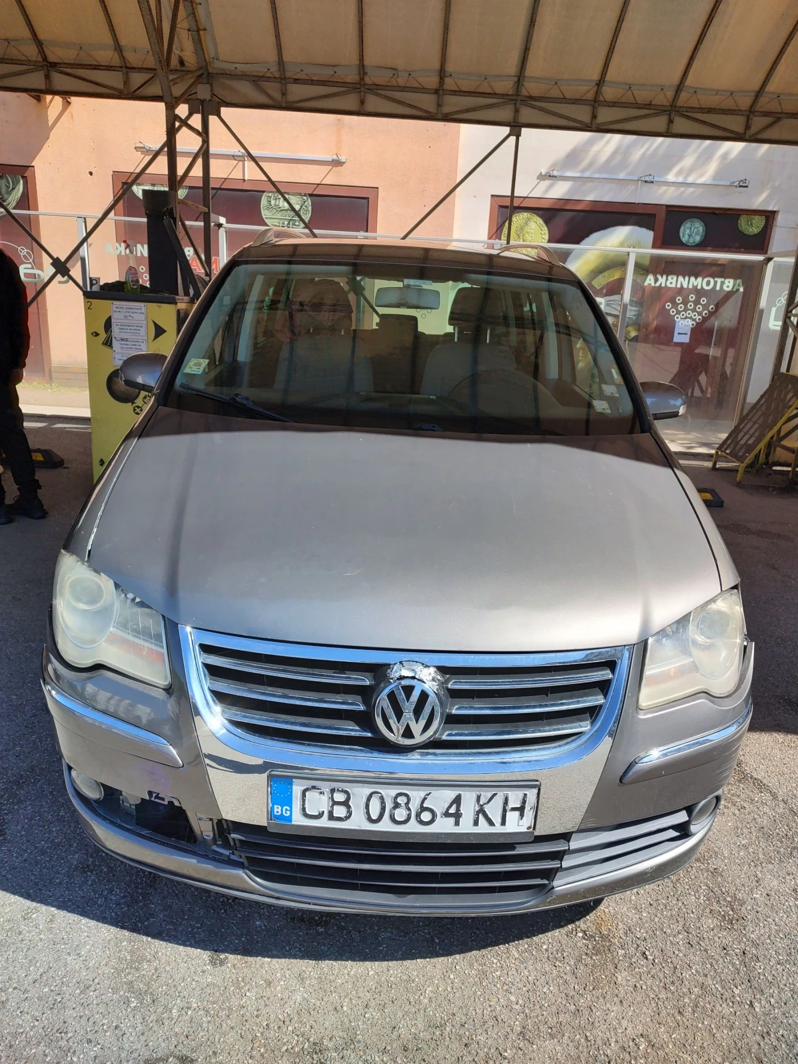 VW Touran 2.0 Eco fuel  - изображение 3