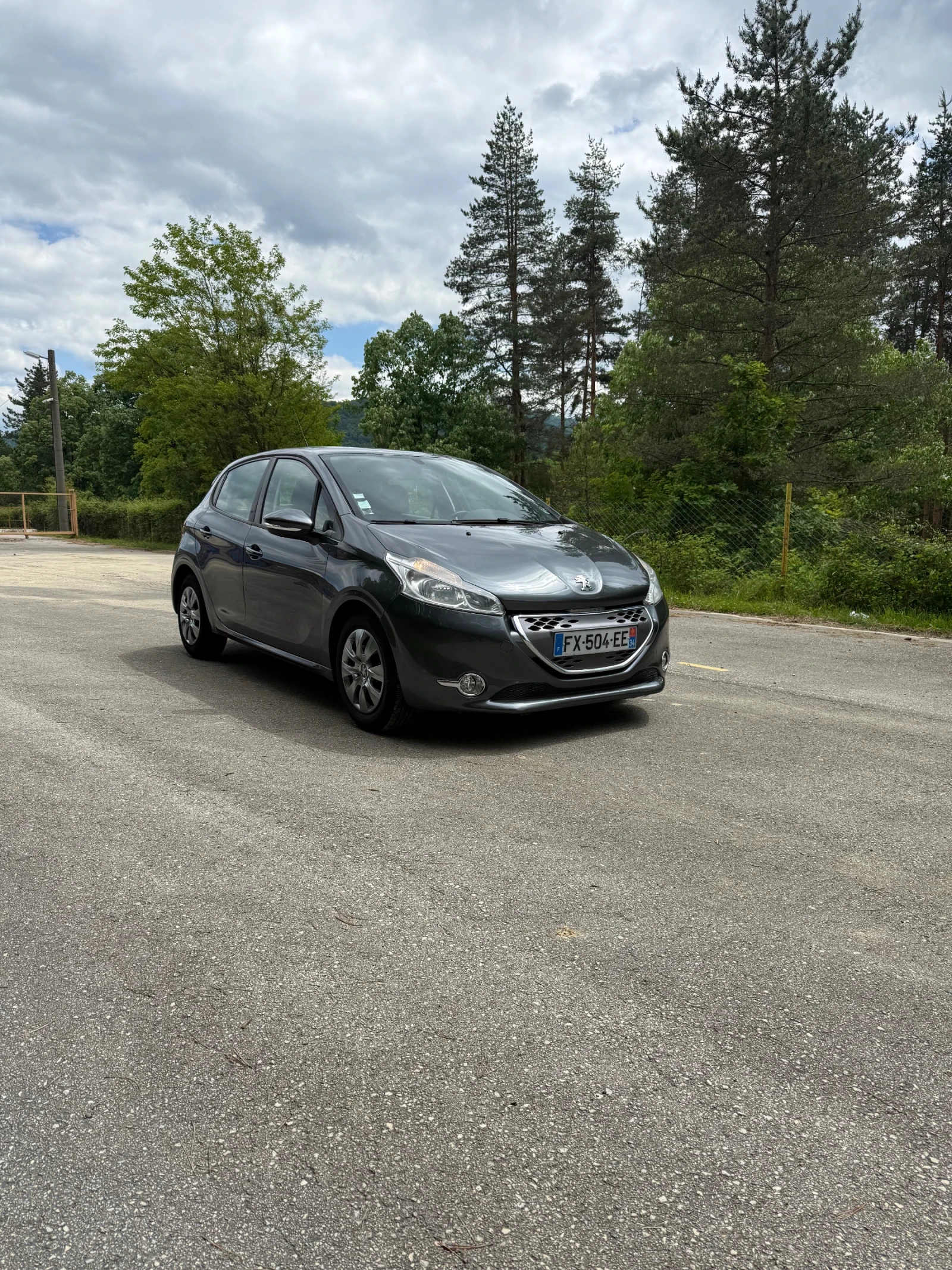 Peugeot 208  - изображение 2