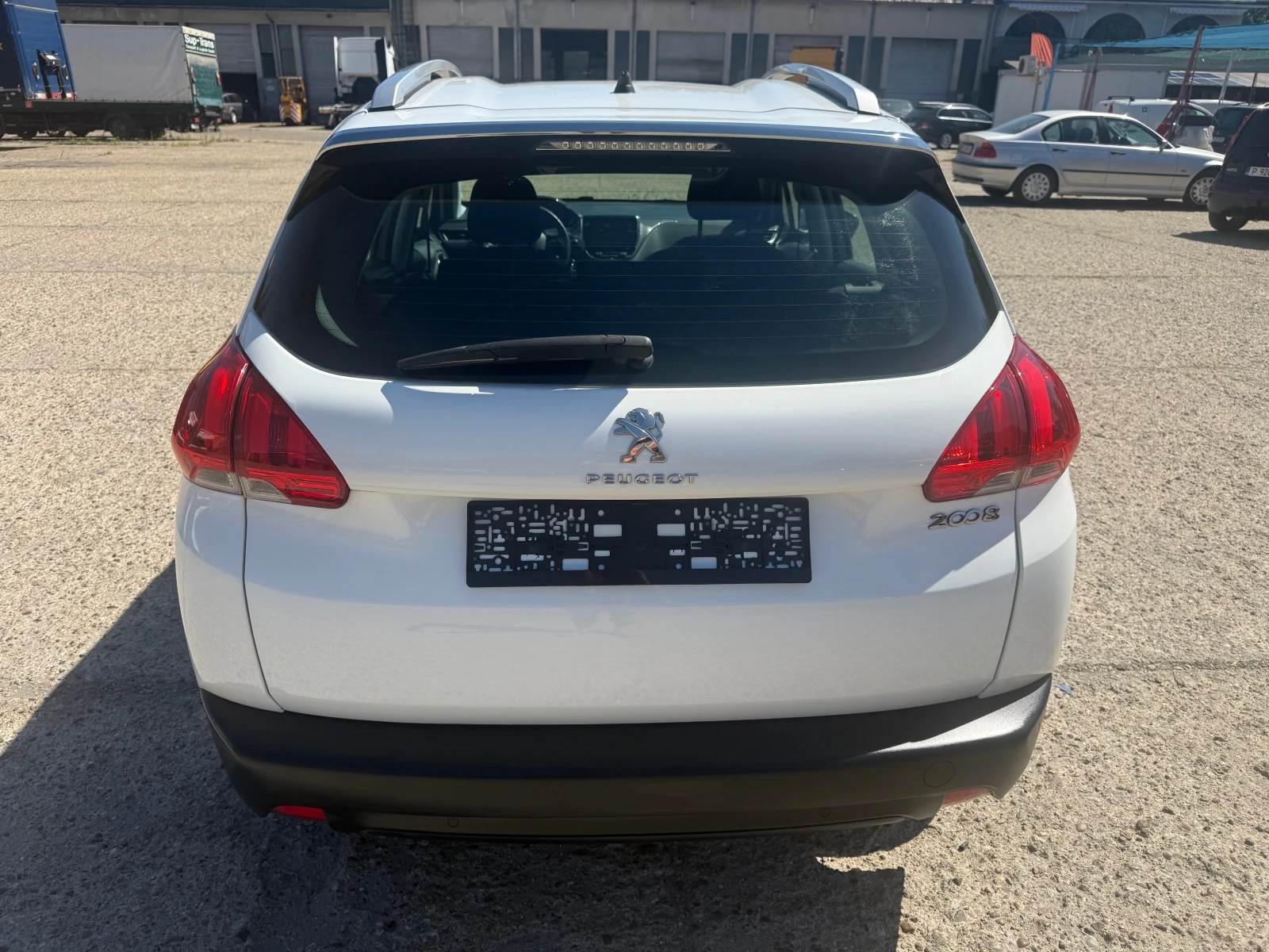 Peugeot 2008 1.4 HDI - изображение 8