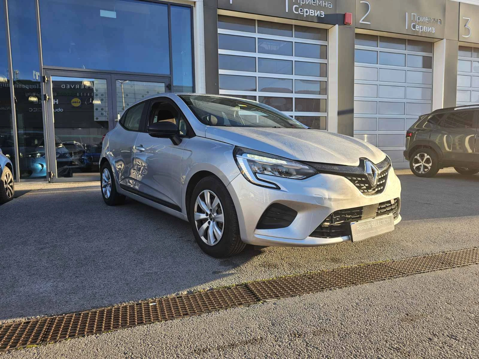 Renault Clio 1.0 TCe 75 - изображение 2