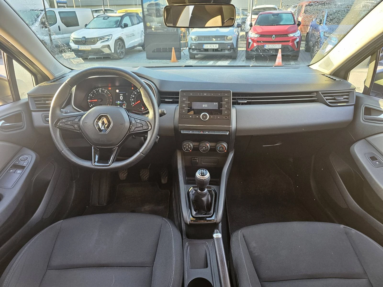 Renault Clio 1.0 TCe 75 - изображение 7