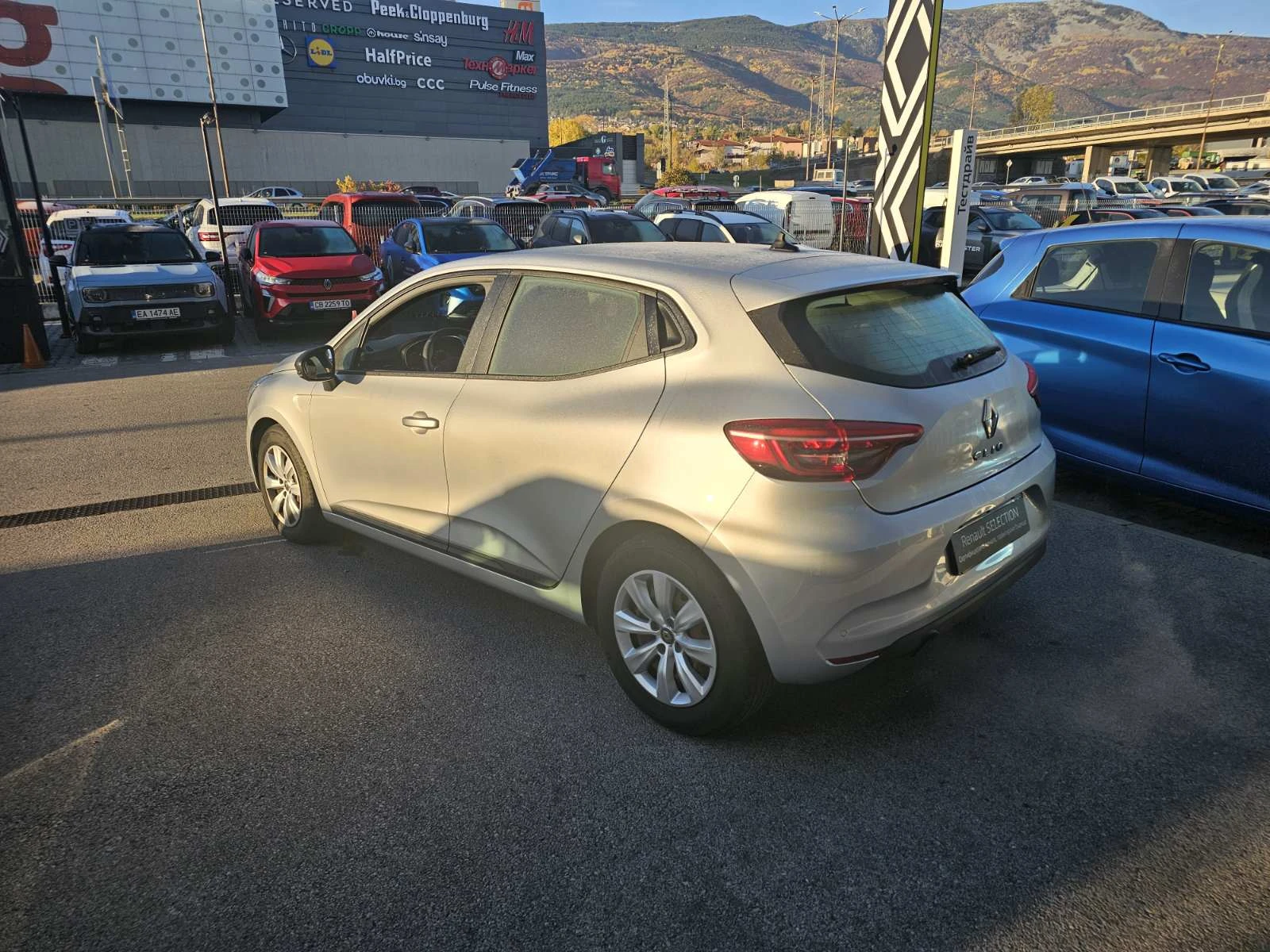 Renault Clio 1.0 TCe 75 - изображение 4