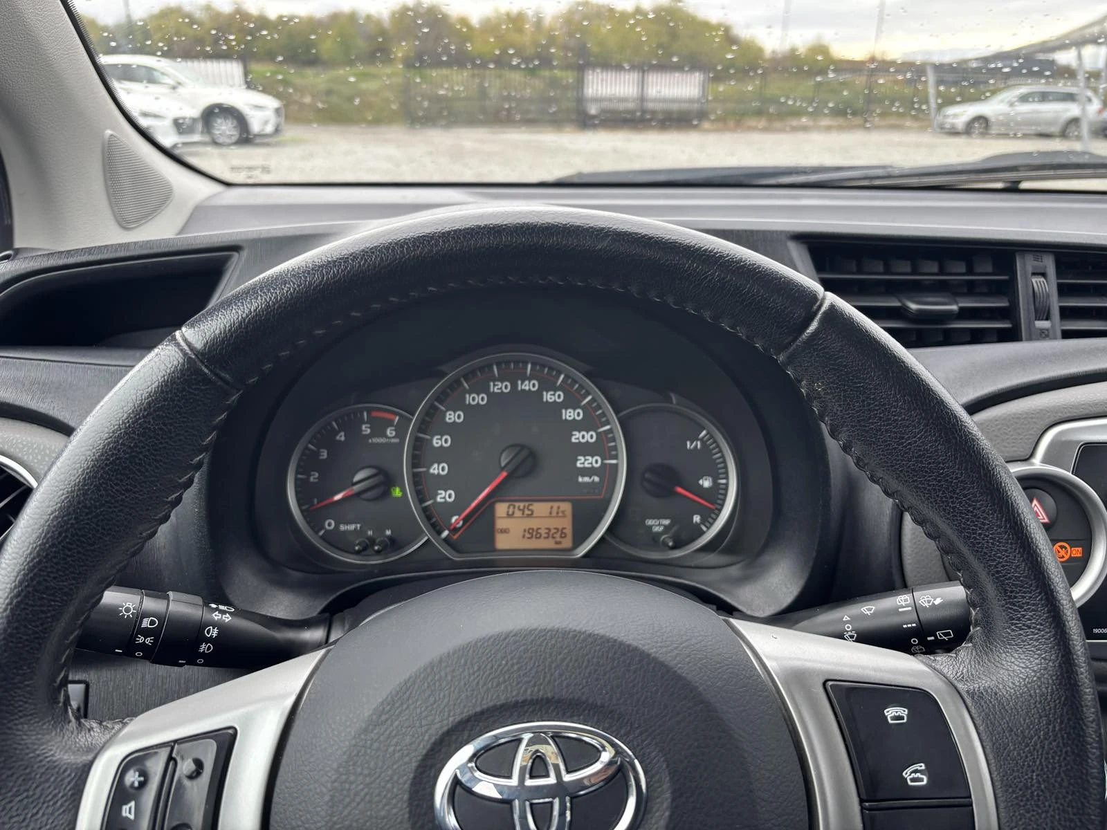 Toyota Yaris  1.4,   | Mobile.bg   14