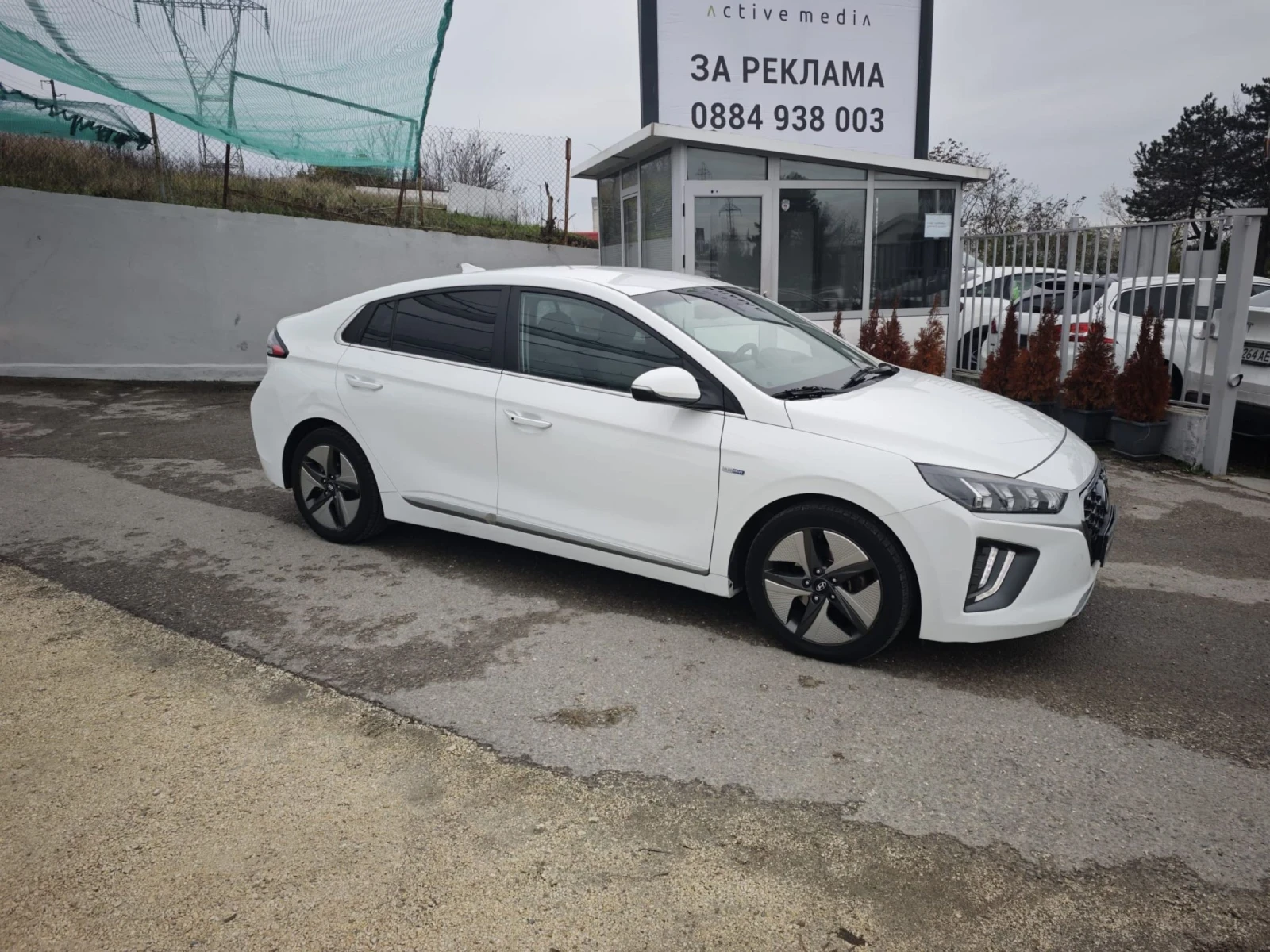 Hyundai Ioniq HYBRID* FACELIFT* LED* NAVI* ОТЛИЧЕН*  - изображение 7