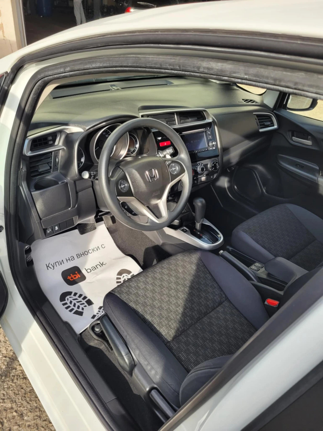 Honda Jazz 1, 3-автомат - изображение 5