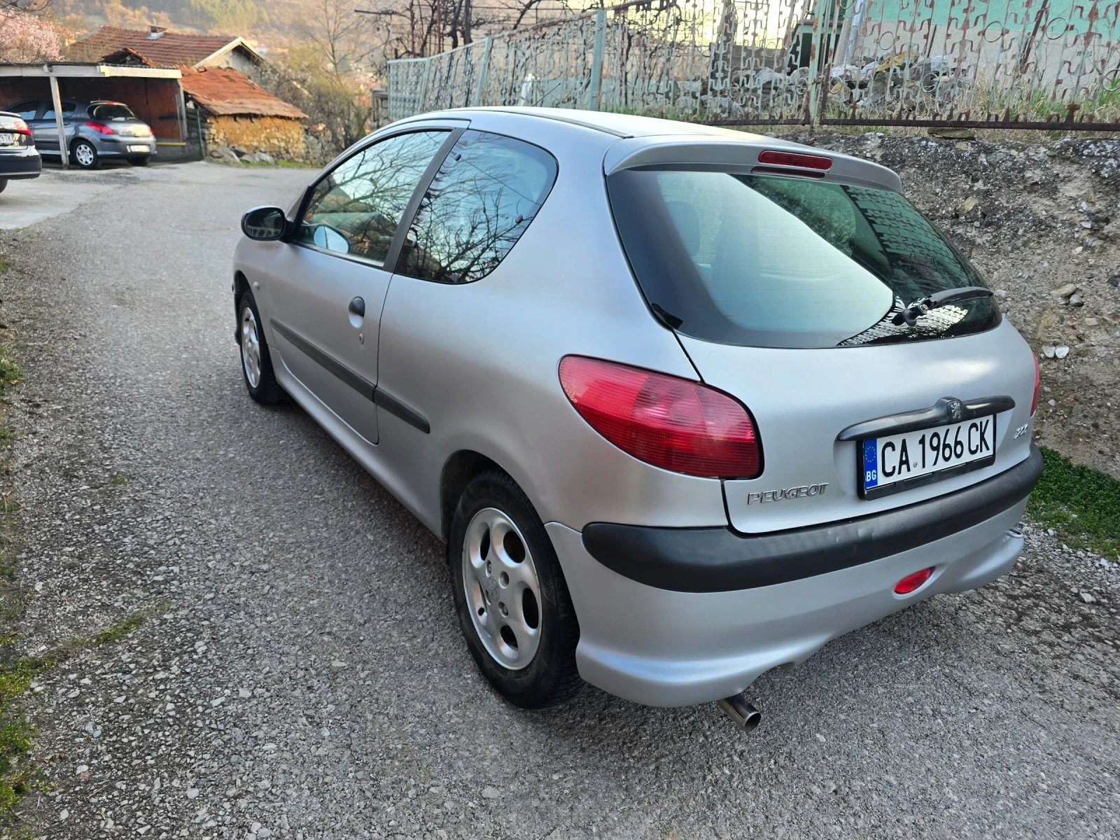Peugeot 206 1.4i, снимка 4 - Автомобили и джипове - 53953367