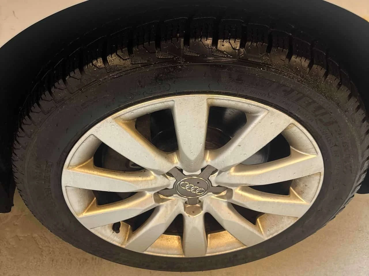 Audi A4 * 4dr Sdn Auto quattro * CARFAX * ЦЕНА ДО БГ, снимка 6 - Автомобили и джипове - 54000987