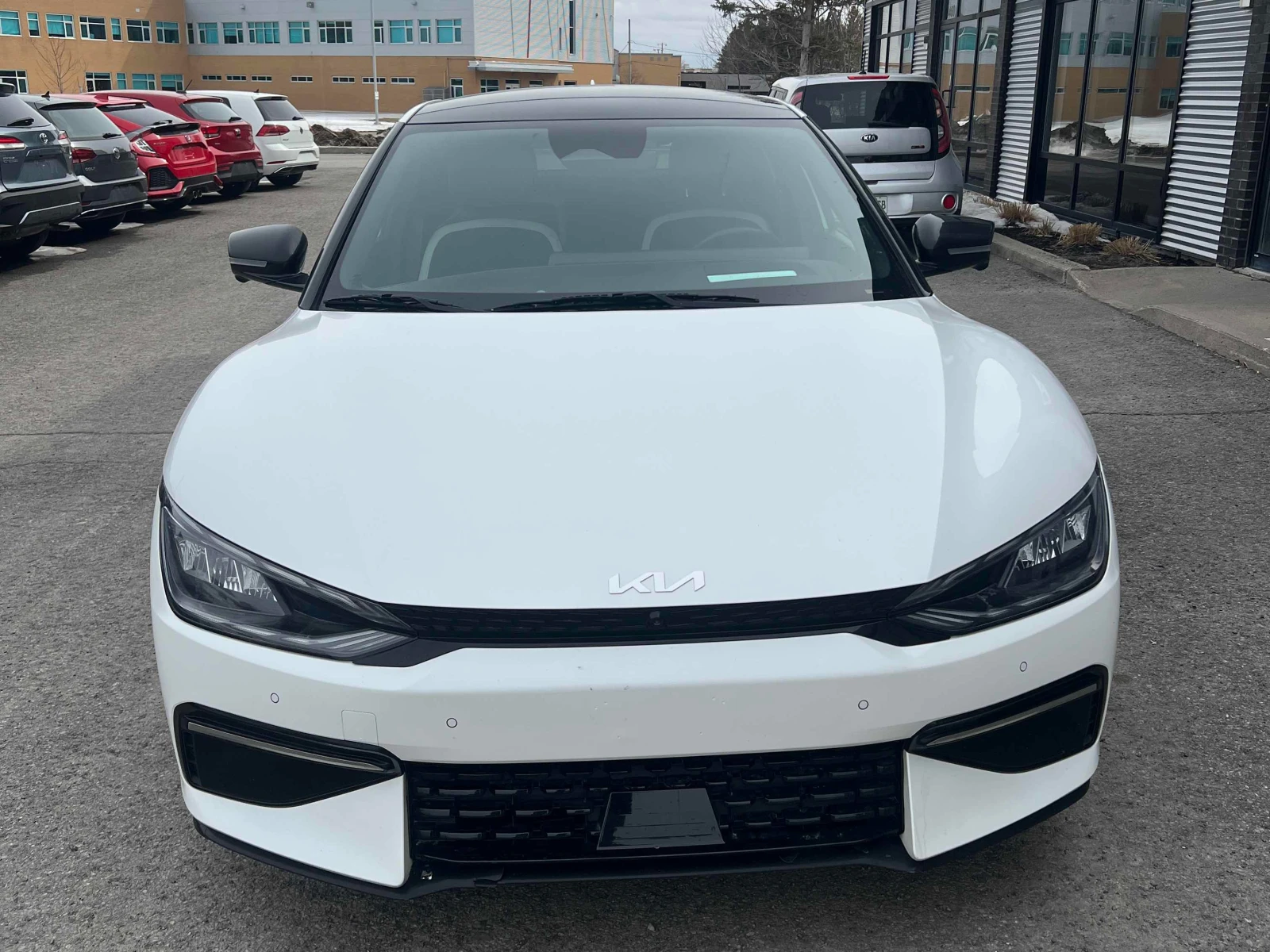 Kia EV6 AWD Long Range w/GT-Line Pkg* Pano* 360view* Обдух, снимка 3 - Автомобили и джипове - 54073191