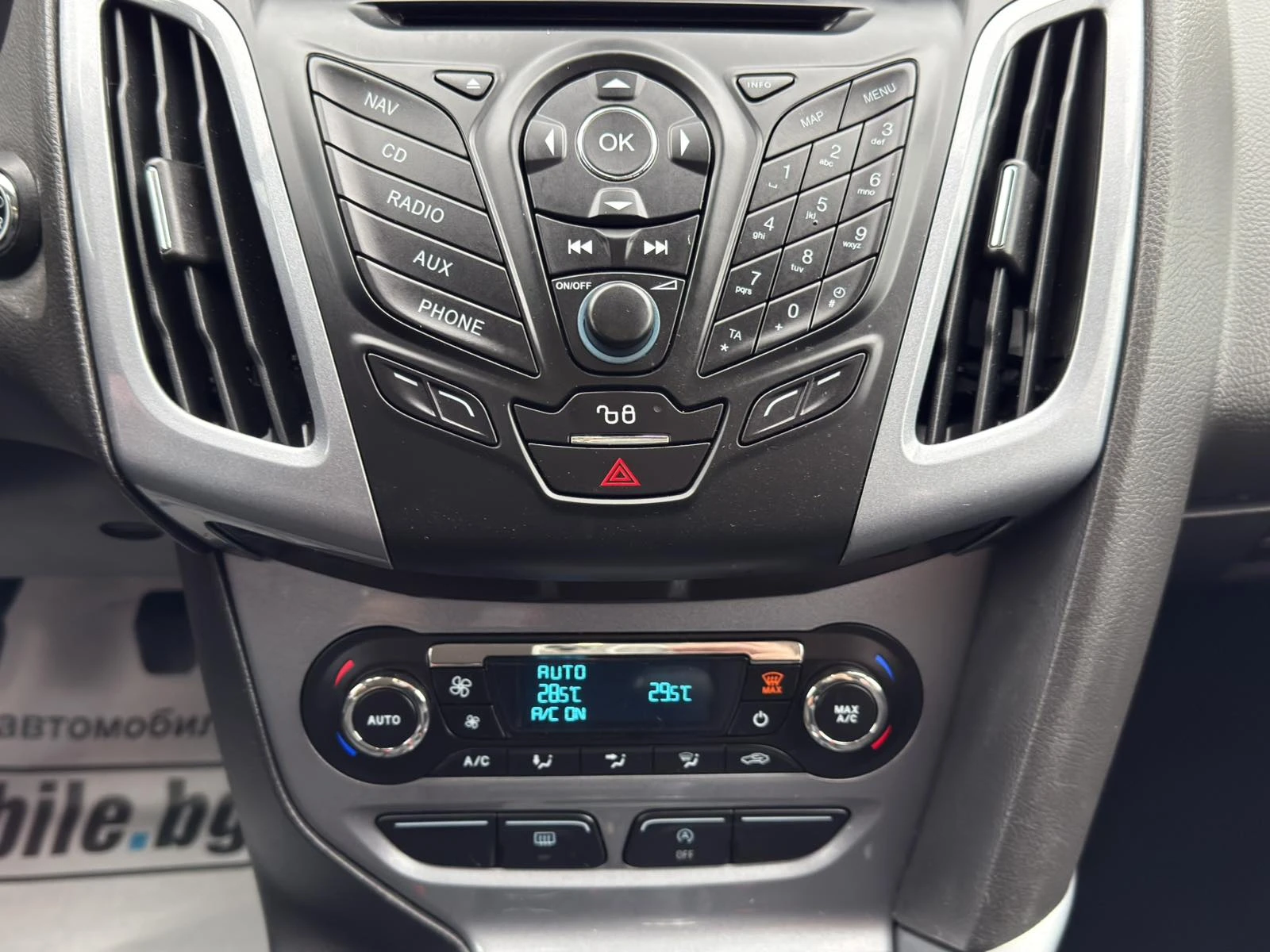 Ford Focus 1.6 TDCi Euro 5A, снимка 16 - Автомобили и джипове - 54170462