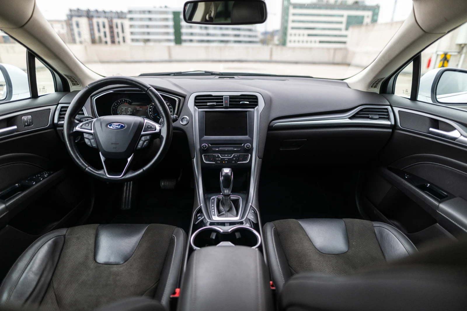 Ford Mondeo 2.0, снимка 13 - Автомобили и джипове - 54222363