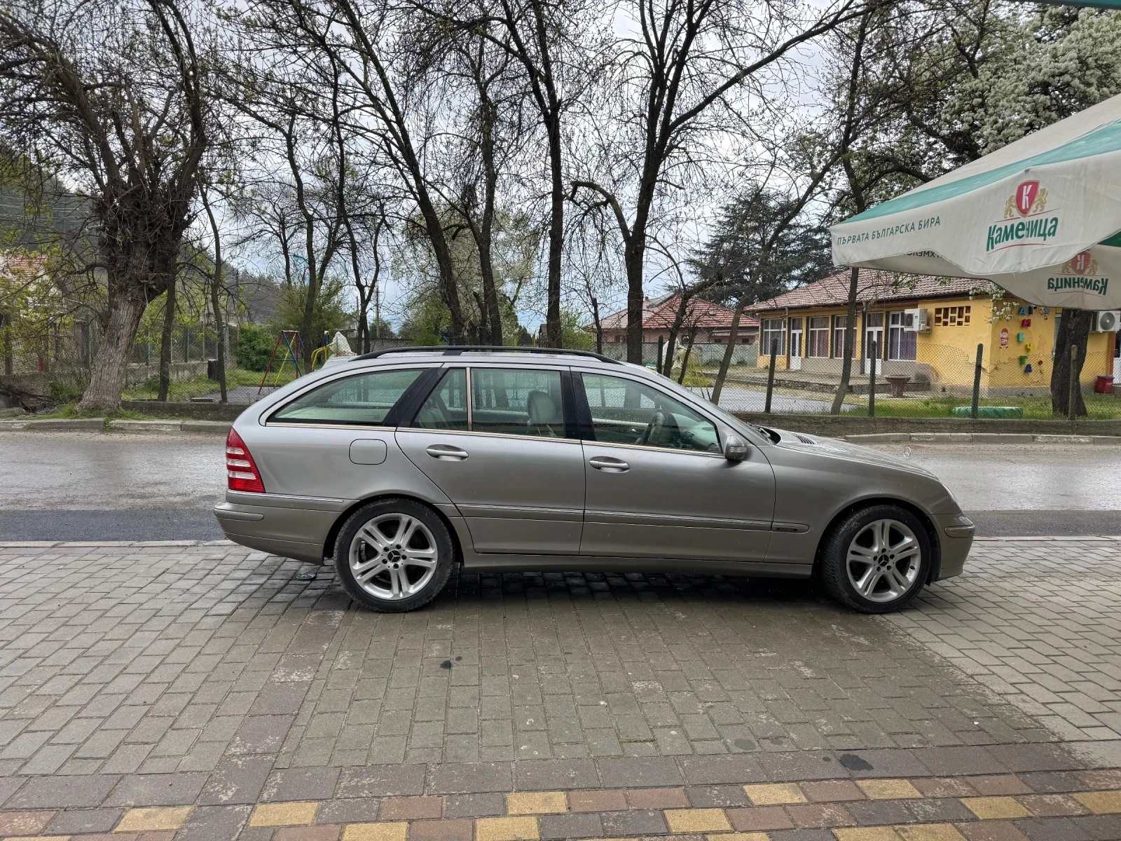 Mercedes-Benz C 200, снимка 6 - Автомобили и джипове - 54274981