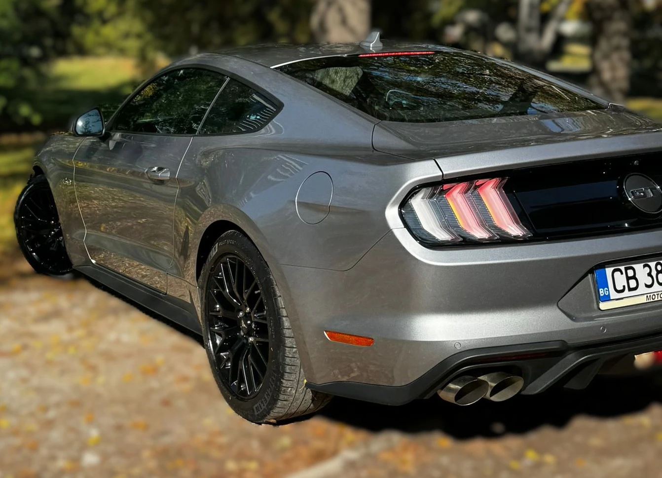 Ford Mustang 5.0 GT V8, снимка 10 - Автомобили и джипове - 54360631
