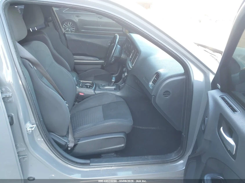 Dodge Charger 6.4l Scat Pack Rwd, снимка 5 - Автомобили и джипове - 54360617