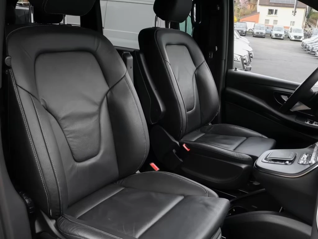 Mercedes-Benz V 300 d / 4-MATIC / AVANTGARDE / 7-МЕСТЕН / EXTRA LONG /, снимка 10 - Автомобили и джипове - 54456143