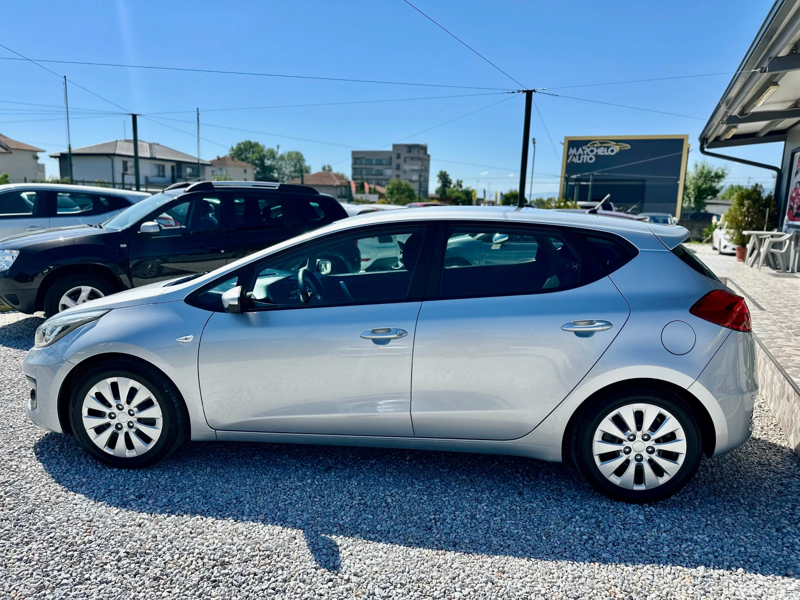 Kia Ceed 1.6CRDI* NAVI* TOP, снимка 3 - Автомобили и джипове - 54703306
