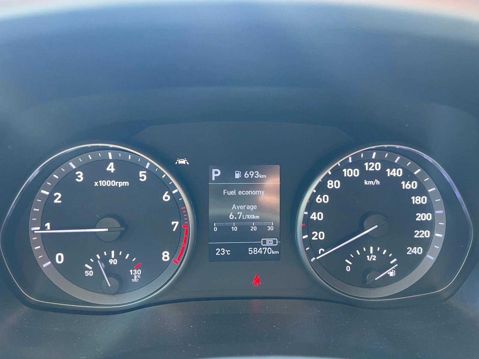 Hyundai I30 FASTBACK HYBRID AUTO, снимка 11 - Автомобили и джипове - 54711975