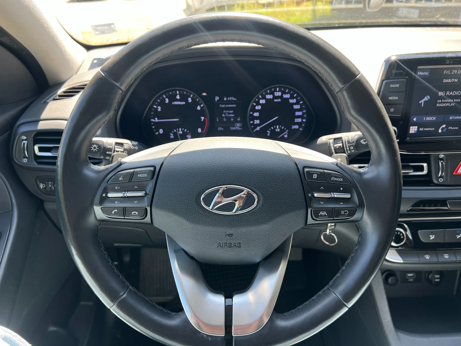 Hyundai I30 FASTBACK HYBRID AUTO, снимка 10 - Автомобили и джипове - 54711975