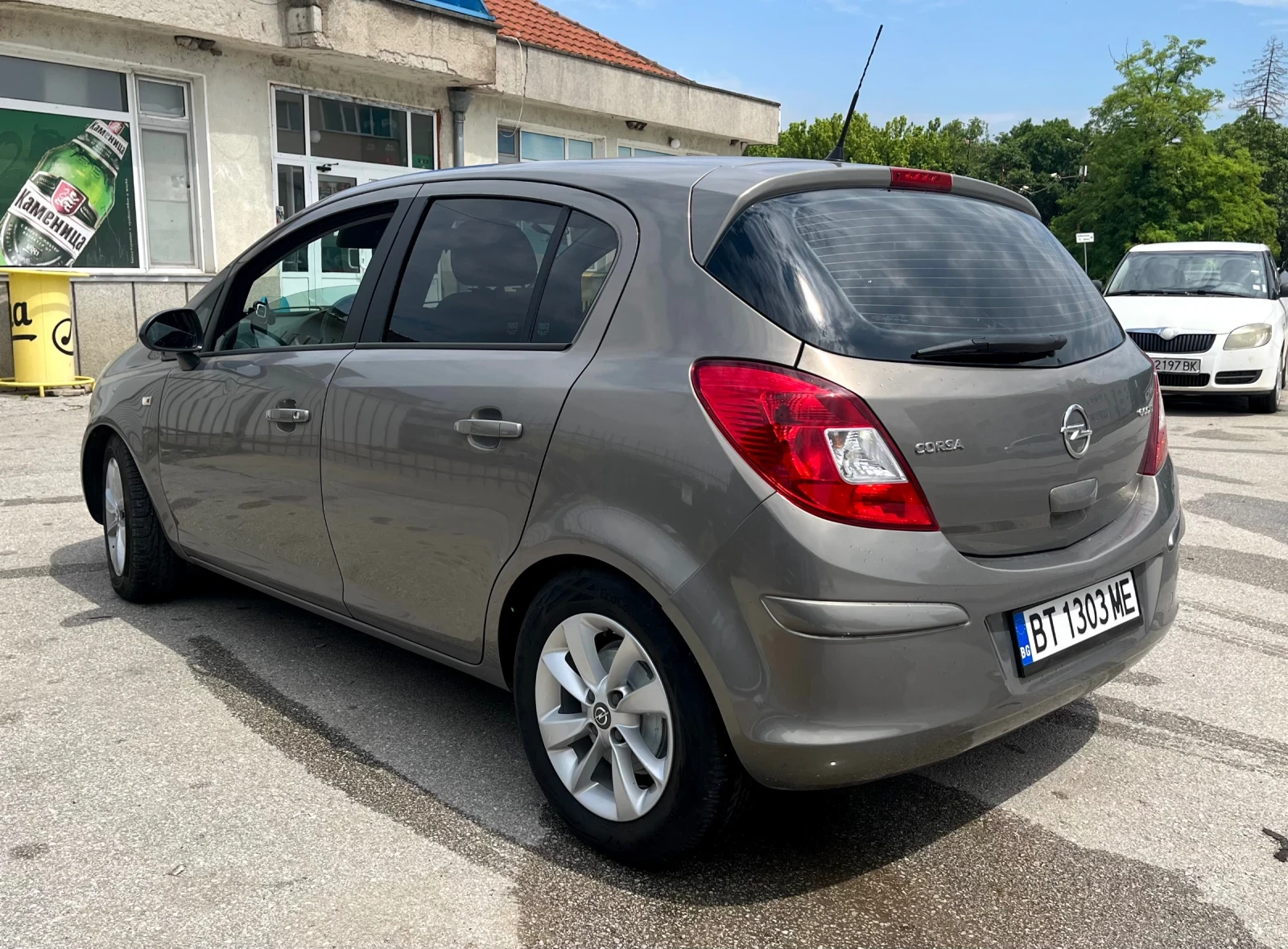 Opel Corsa Enjoy facelift 95hp, снимка 6 - Автомобили и джипове - 55152798