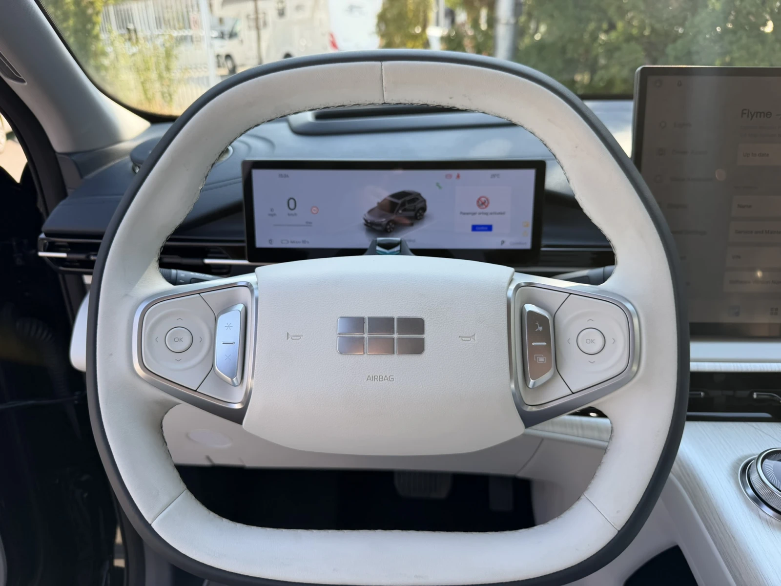Geely EX5 MAX/360/PANO/HUD/ТЕРМОПОМПА, снимка 8 - Автомобили и джипове - 56128385