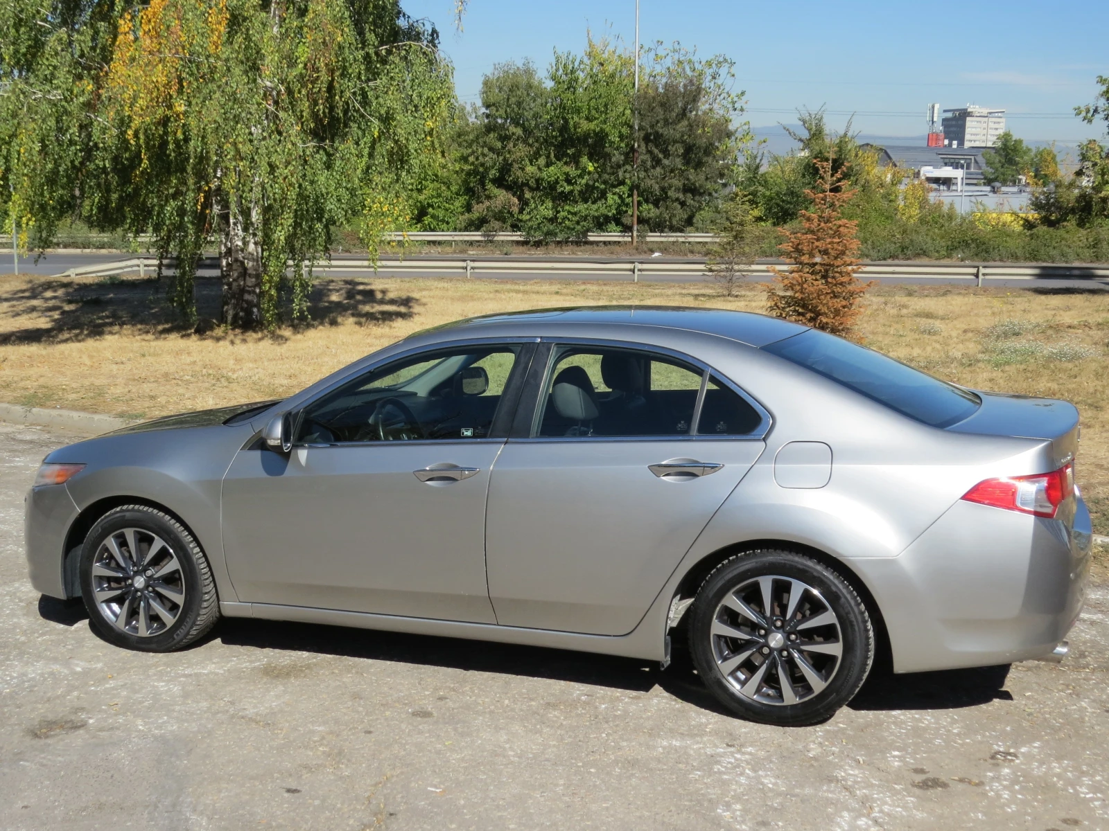 Honda Accord Executive, снимка 5 - Автомобили и джипове - 56377697
