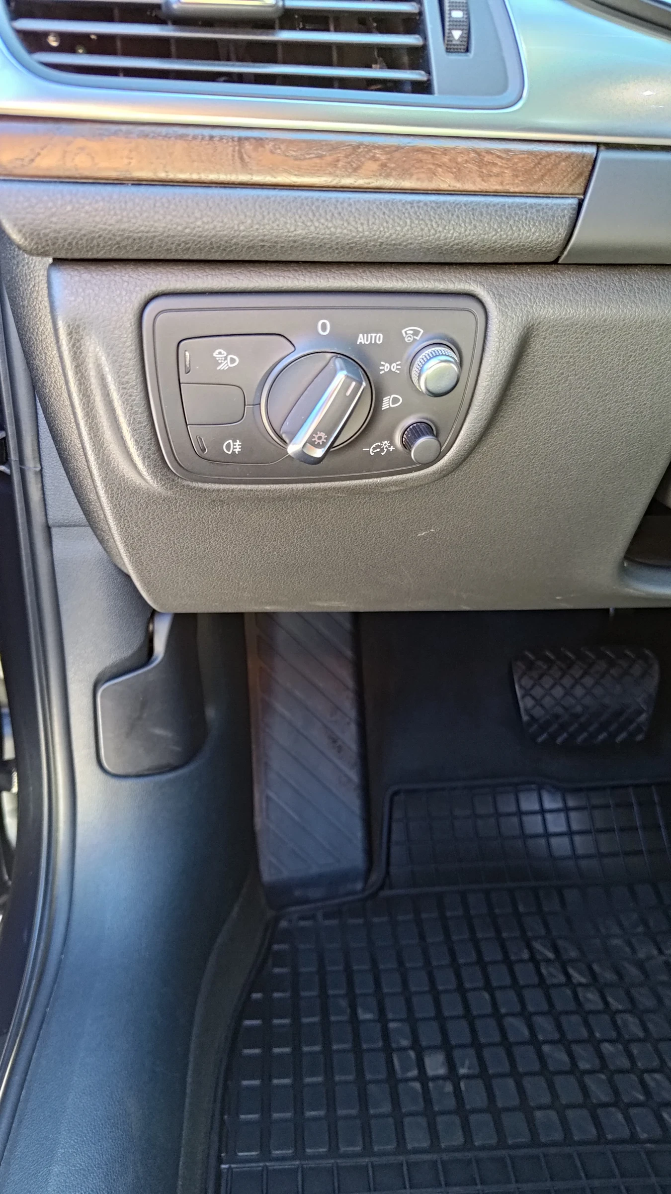 Audi A6 3.0 BiTDI quattro 313 �.�. | Mobile.bg � ����������� 14