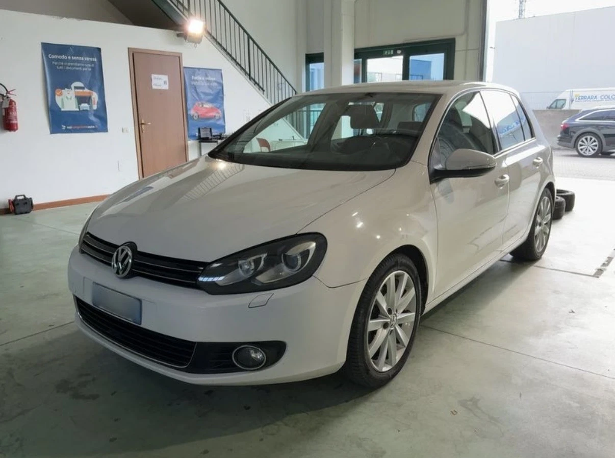 VW Golf 2.0TDI/HIGHLINE/XENON/NAVI/ ОЧАКВАН ВНОС!!