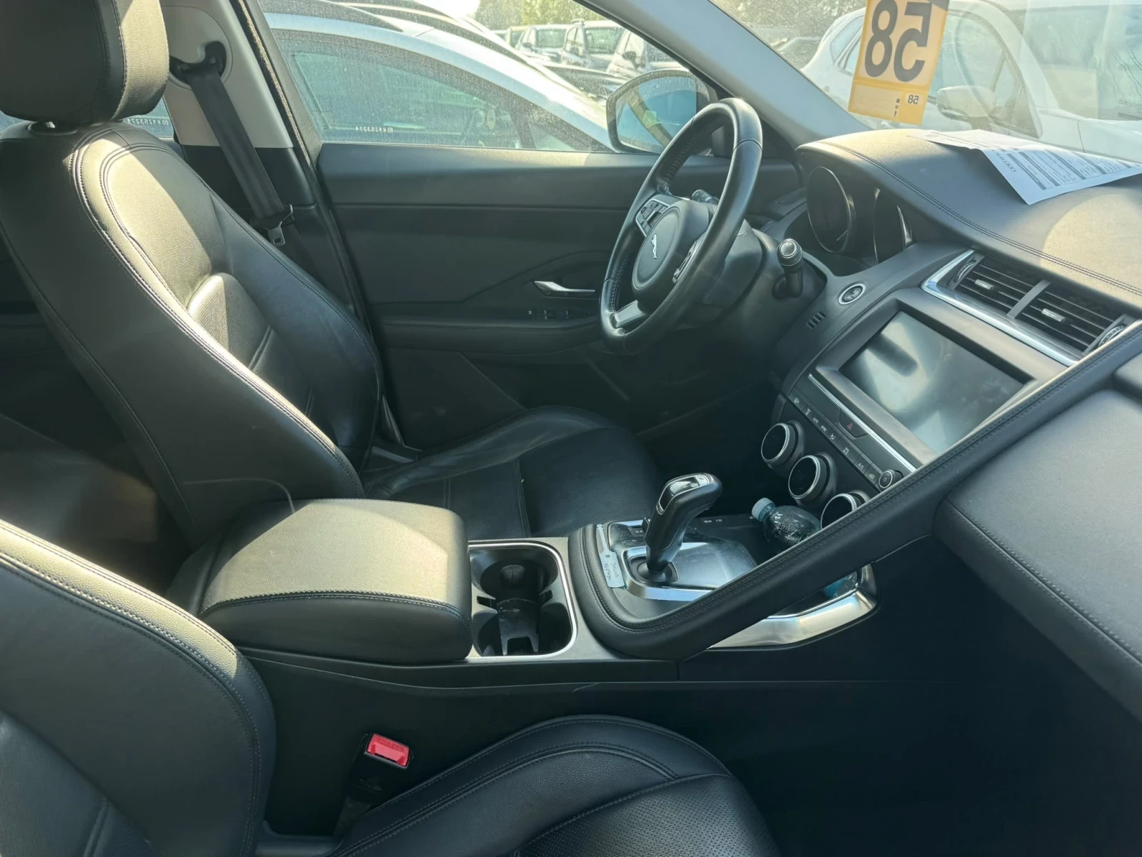 Jaguar E-pace (KATO НОВА)^(4x4), снимка 11 - Автомобили и джипове - 56622601