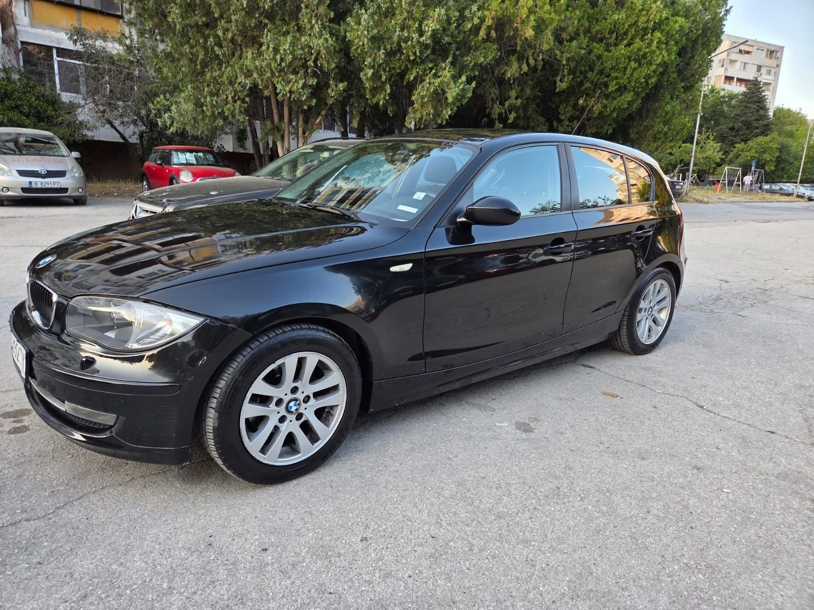 BMW 118, снимка 3 - Автомобили и джипове - 56730593