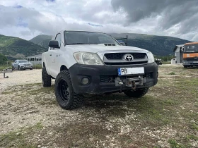 Toyota Hilux 2.5d4d 4x4 | Mobile.bg    3